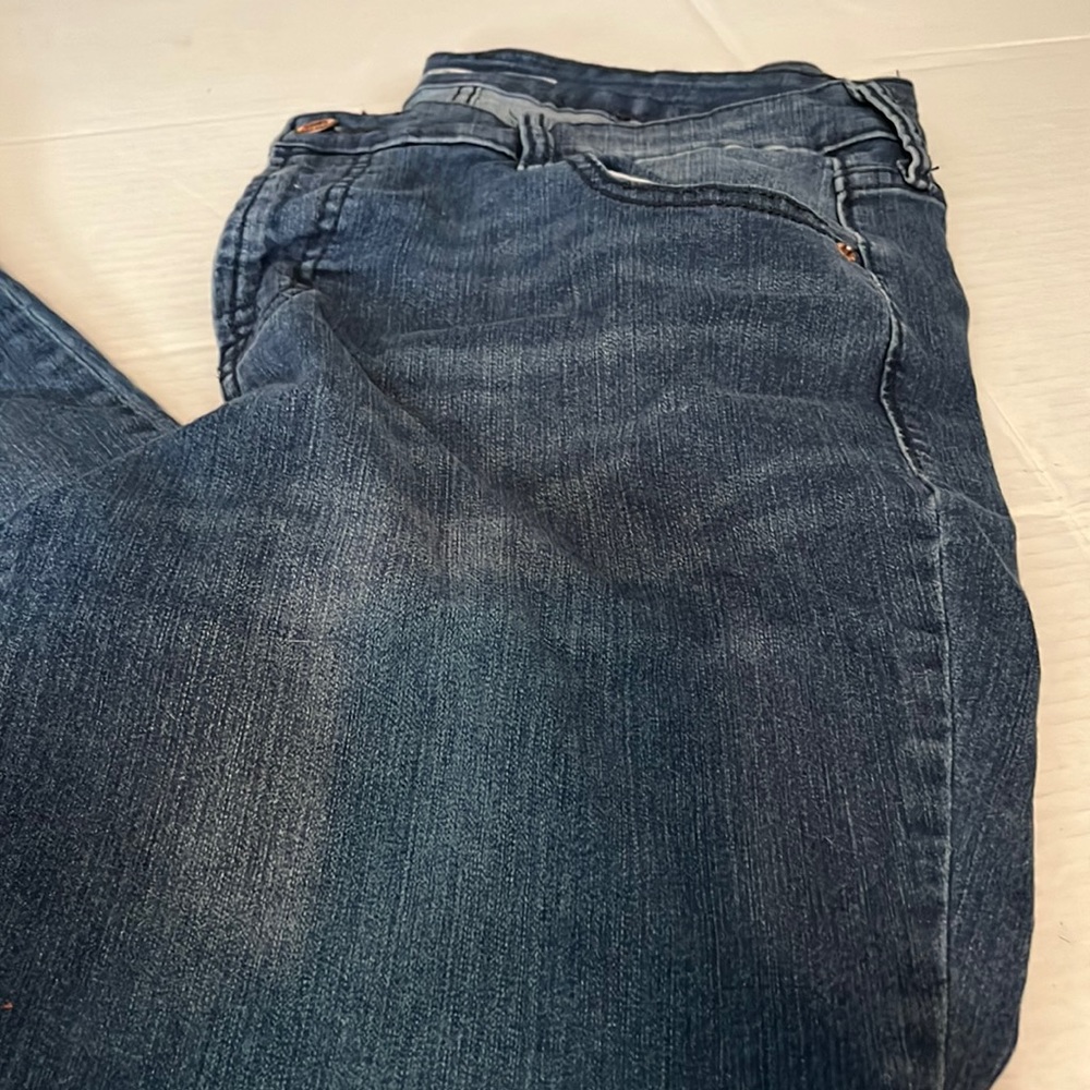 Old Navy Super skinny blue jeans size 14. LIKE NEW - Picture 1 of 7